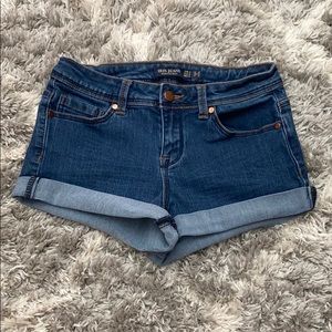 Women’s Iris Jeans Cutoff Shorts